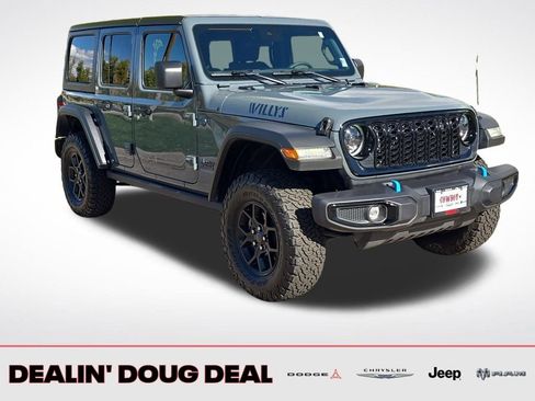 Used 2024 Jeep Wrangler Unlimited image 8