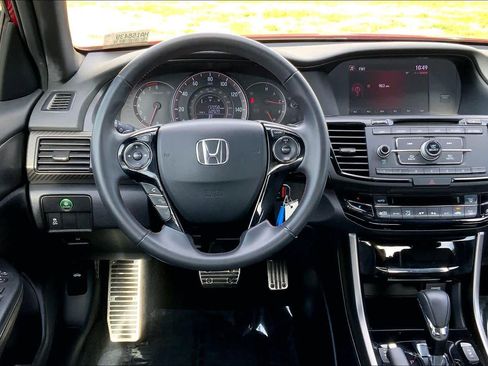 Used 2017 Honda Accord Sport Special Edition image 5