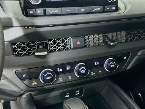 Used 2024 Honda Accord EX image 19