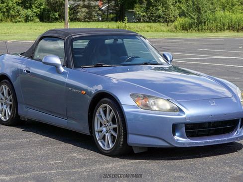 Used 2004 Honda S2000 image 15