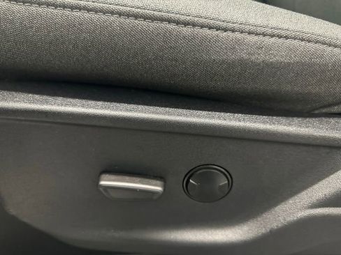 Used 2024 Ford F150 XLT w/ FX4 Off-Road Package image 25