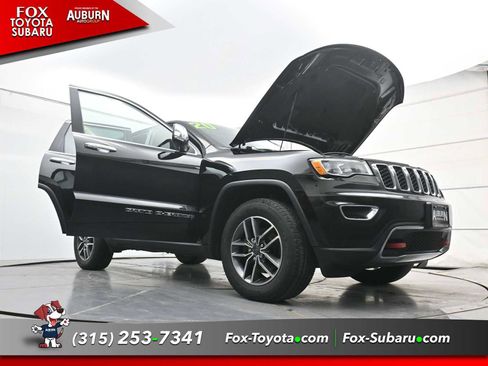 Used 2020 Jeep Grand Cherokee Limited w/ Trailer Tow Group IV image 36