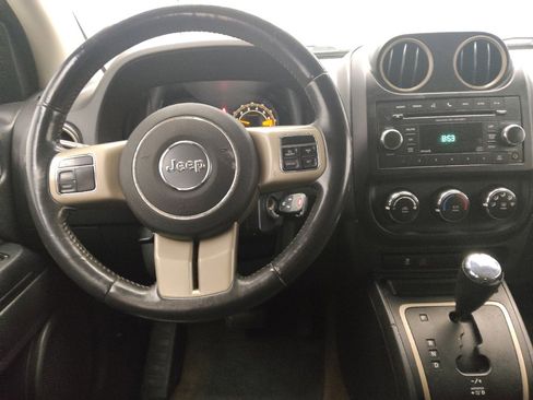 Used 2017 Jeep Compass 75th Anniversary w/ Power Value Group image 22