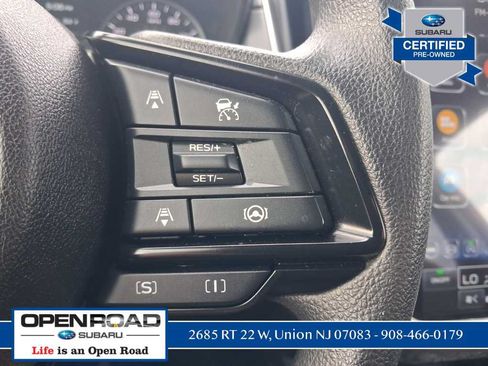Used 2025 Subaru Crosstrek 2.5i Premium AWD/4WD image 28