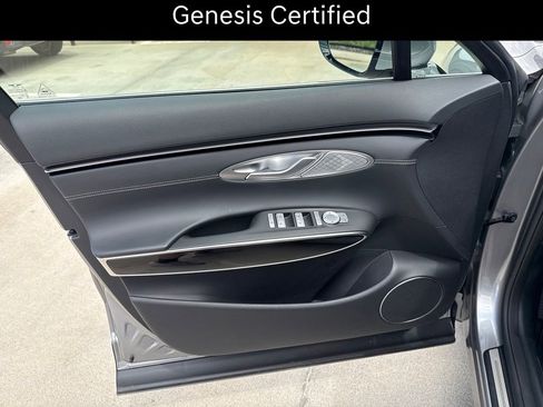 Certified 2026 Genesis GV70 2.5T AWD/4WD image 9