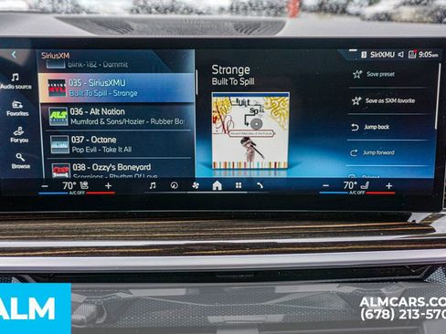 Used 2025 BMW X5 xDrive50e image 42