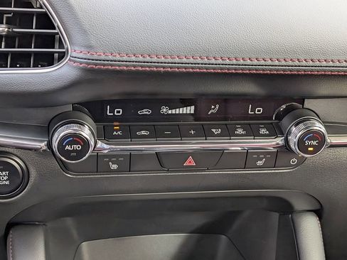 New 2026 MAZDA MAZDA3 Carbon image 30