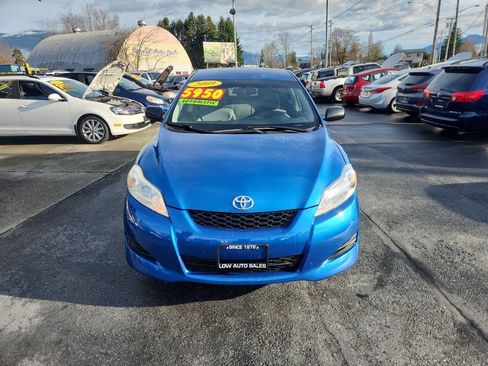 Used 2009 Toyota Matrix image 3