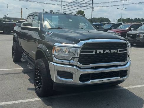 Used 2022 RAM 2500 Big Horn AWD/4WD image 9