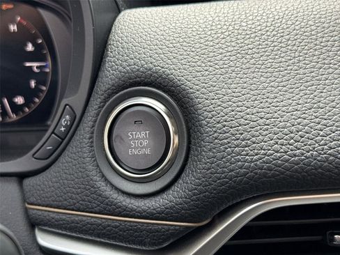 Used 2025 MAZDA CX-90 3.3 Turbo w/ Premium Sport Pkg image 16