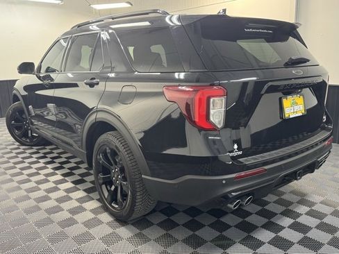 Used 2020 Ford Explorer ST w/ ST High-Performance Pack image 5
