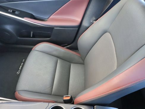 Used 2017 Lexus IS 200t image 19