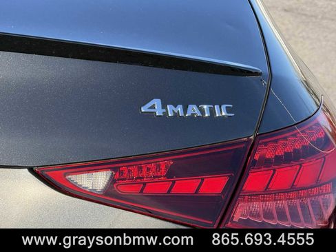 Used 2023 Mercedes-Benz C 300 4MATIC Sedan image 31