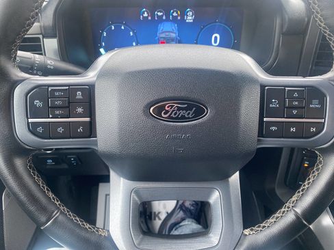 Used 2025 Ford F150 Lariat w/ FX4 Off-Road Package image 27