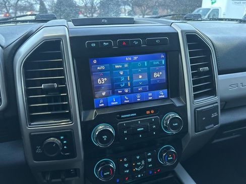 Used 2021 Ford F250 Lariat w/ Chrome Package image 2