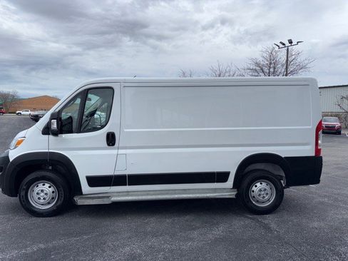 Used 2023 RAM ProMaster 2500 image 6
