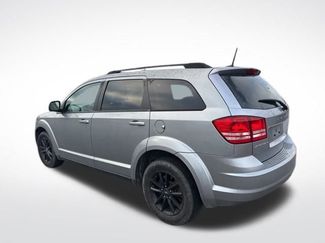 Used 2020 Dodge Journey SE w/ SE Popular Equipment Group video 3