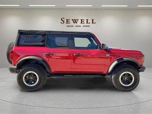 Used 2021 Ford Bronco Big Bend w/ Sasquatch Package image 7