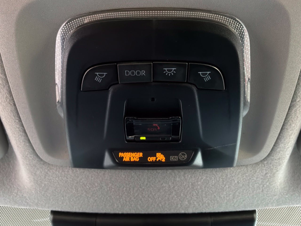 Used 2026 Toyota Corolla Cross XLE FWD image 18