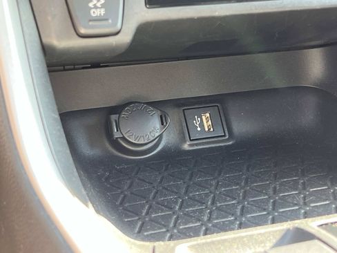 Used 2023 Toyota RAV4 XLE w/ Convenience Package FWD image 35