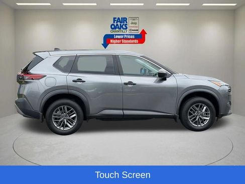Used 2023 Nissan Rogue S AWD/4WD image 7