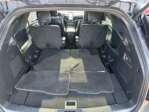 Used 2022 Ford Explorer ST w/ Equipment Group 401A AWD/4WD image 11