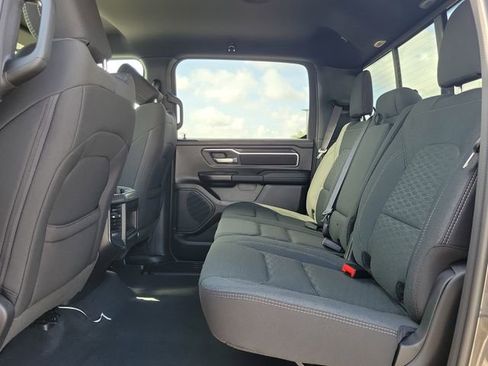 New 2026 RAM 1500 4x4 Crew Cab image 8