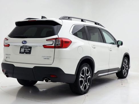 Used 2023 Subaru Ascent Limited w/ Technology Package AWD/4WD image 8