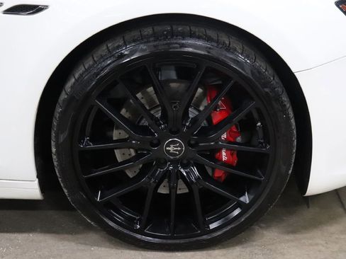 Used 2022 Maserati Ghibli Modena Q4 image 31