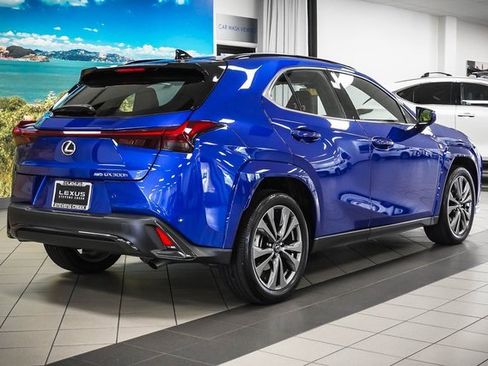 Used 2025 Lexus UX 300h AWD image 6