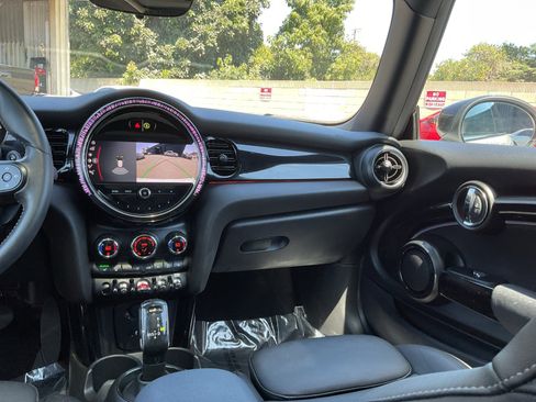 Used 2023 MINI Cooper S image 17