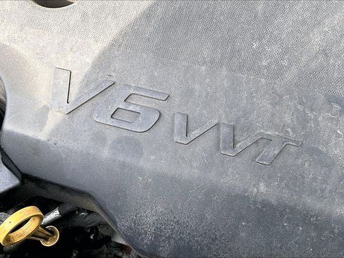 Used 2021 Chevrolet Traverse Premier w/ Redline Edition image 30