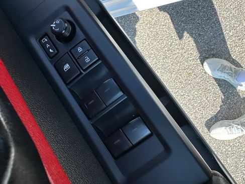 Certified 2025 Toyota Tundra TRD Pro AWD/4WD image 30