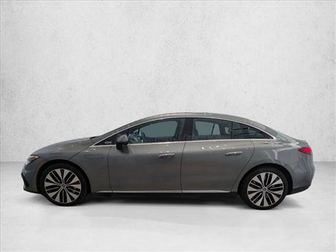 Used 2023 Mercedes-Benz EQE 500 4MATIC Sedan image 9