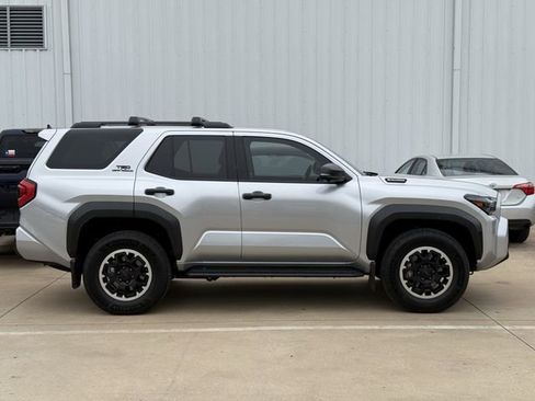 Used 2025 Toyota 4Runner TRD Off-Road Premium w/ Tow Technology Package AWD/4WD image 3