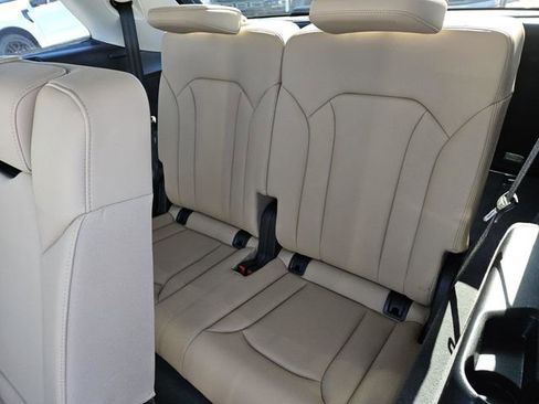 Used 2023 Audi Q7 3.0T Premium Plus image 29