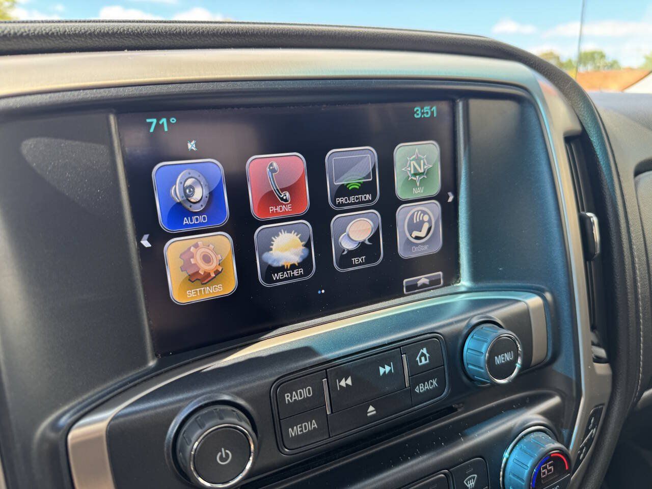 Used 2019 GMC Sierra 3500 Denali w/ Duramax Plus Package AWD/4WD image 11