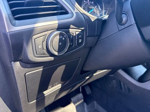 Used 2024 Ford Edge SEL w/ Convenience Package image 28