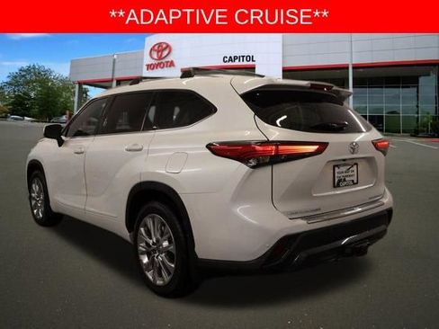 Used 2023 Toyota Highlander Limited AWD/4WD image 5