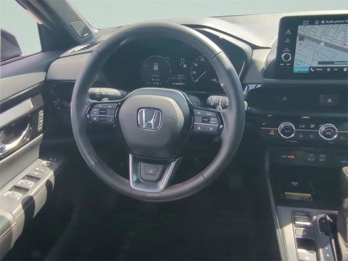 Certified 2025 Honda CR-V Sport Touring image 12