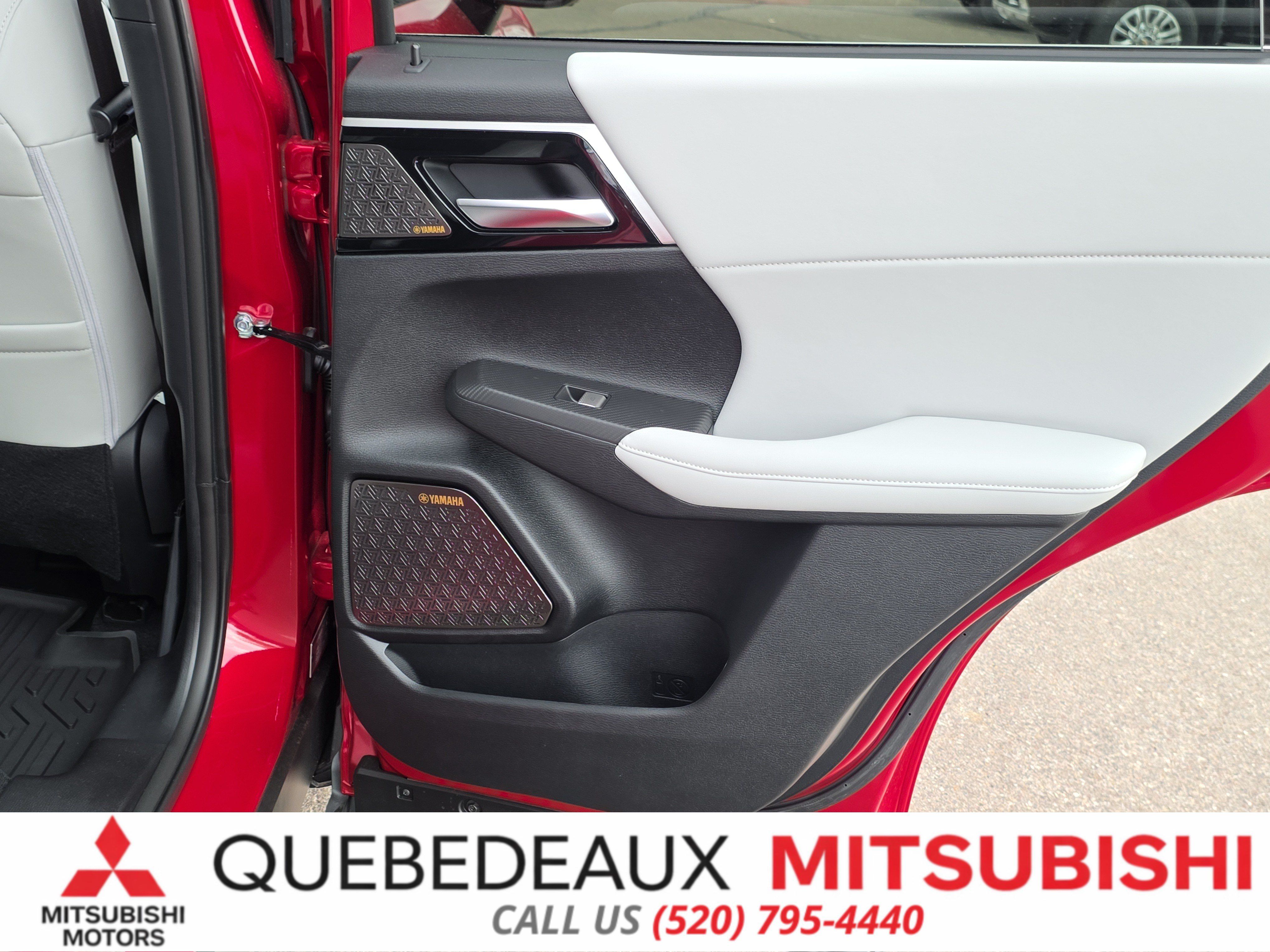New 2026 Mitsubishi Outlander SE FWD image 30