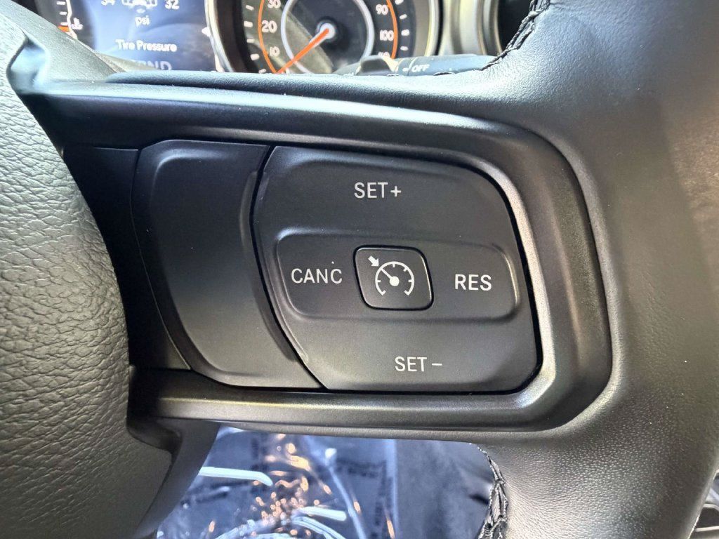 Used 2021 Jeep Wrangler Unlimited Sport AWD/4WD image 22