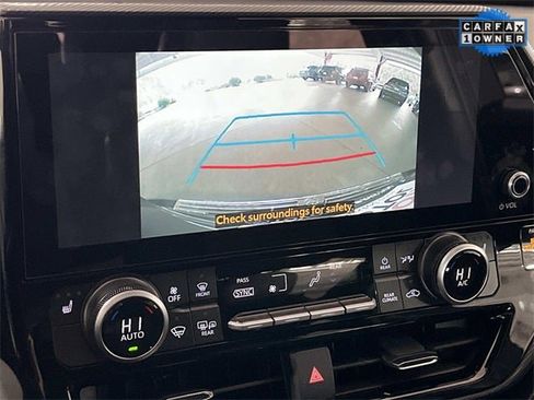 Used 2025 Toyota Highlander XSE image 37