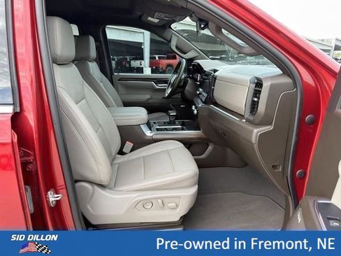 Certified 2023 GMC Sierra 1500 SLT w/ SLT Premium Package AWD/4WD image 15