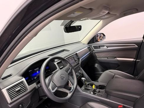 Used 2022 Volkswagen Atlas SE AWD/4WD image 17