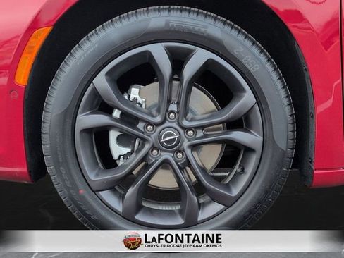 New 2026 Chrysler Pacifica Select image 31