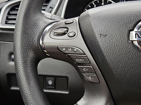 Certified 2021 Nissan Murano S image 19