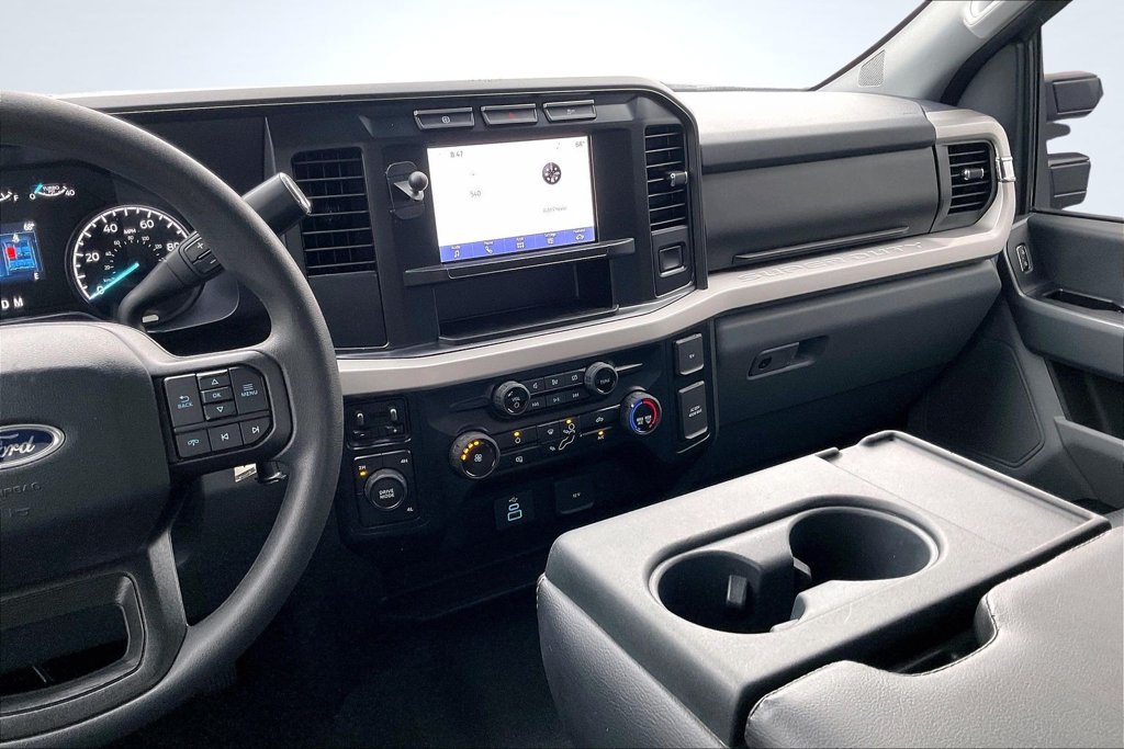 Used 2024 Ford F250 XLT AWD/4WD image 12