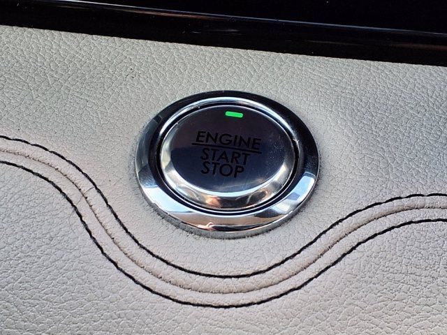Used 2019 Lincoln Navigator Reserve AWD/4WD image 14