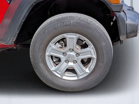 Used 2020 Jeep Wrangler Sport image 10